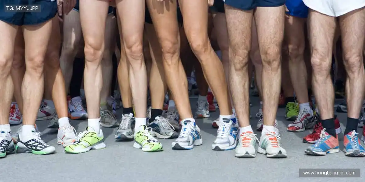 「弹幕互动 + 专家解读,边看边聊才是观赛标配!💬加入直播间,一起嗨翻天!」